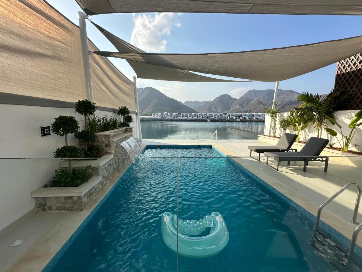 Al Dana Sea View Villa ฟูไจราห์ ภายนอก รูปภาพ